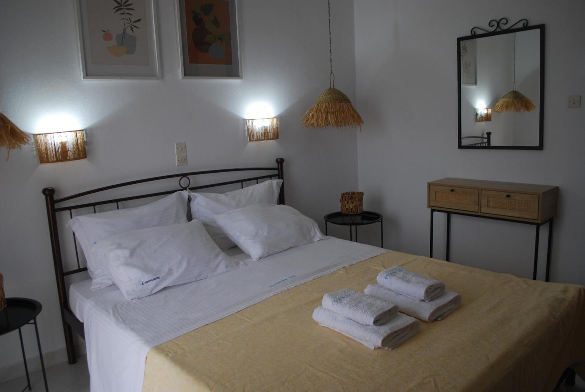 Sunset Rooms Agia Marina  Zewnętrze zdjęcie