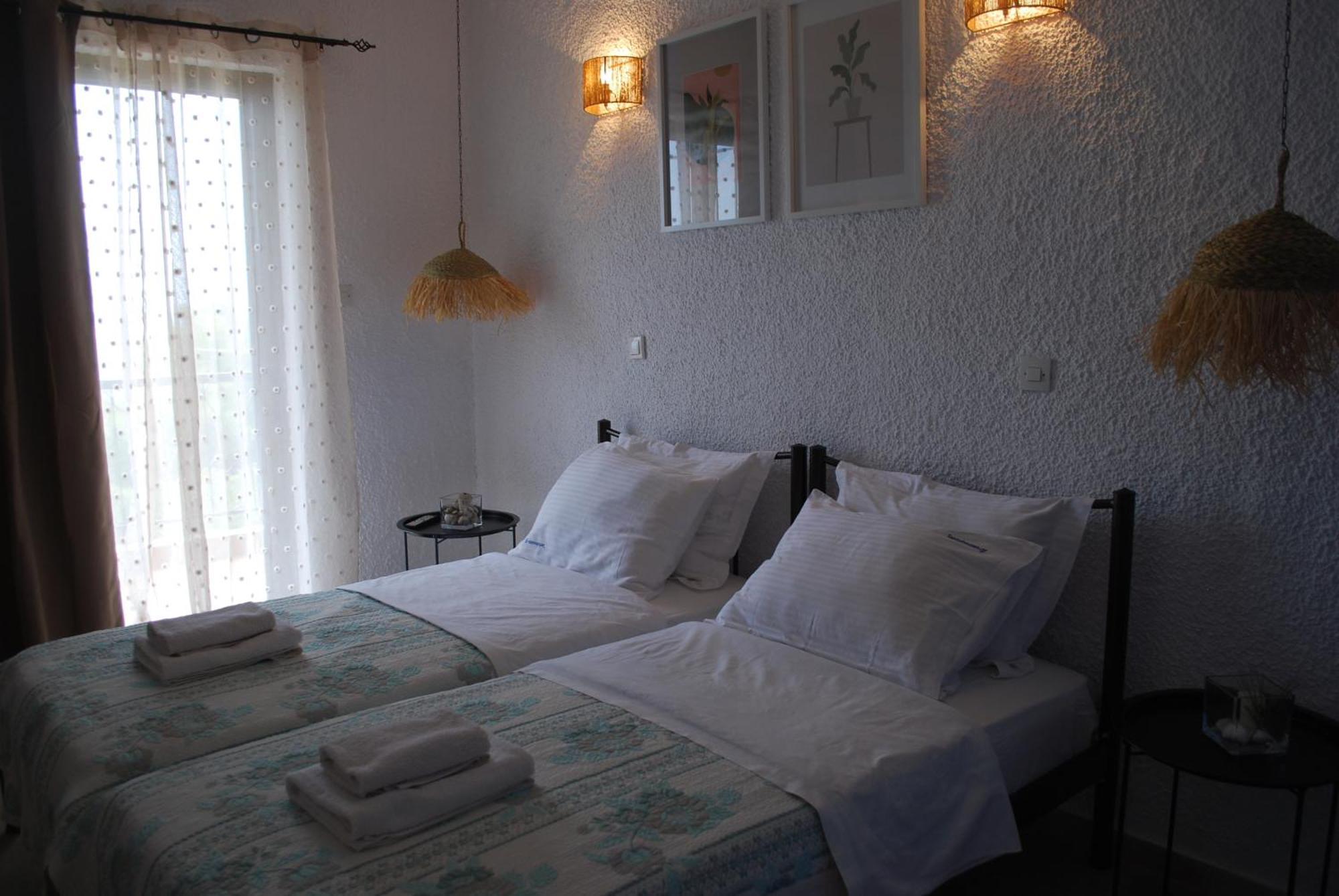 Sunset Rooms Agia Marina  Zewnętrze zdjęcie
