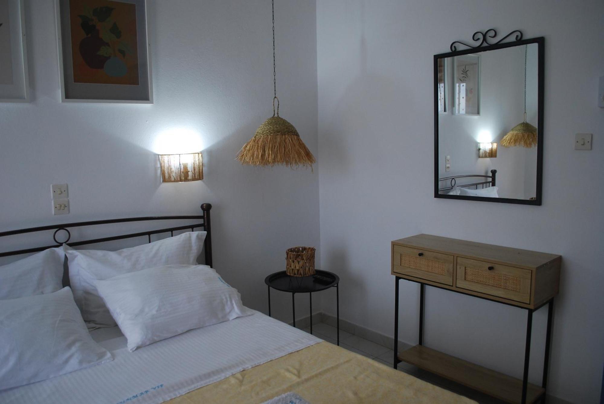 Sunset Rooms Agia Marina  Zewnętrze zdjęcie
